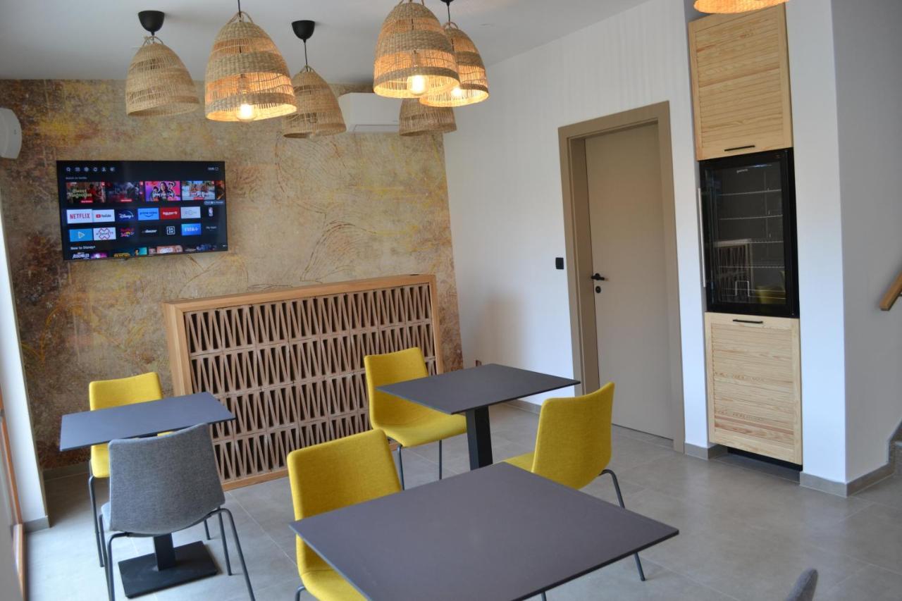 And Old Center Apartment