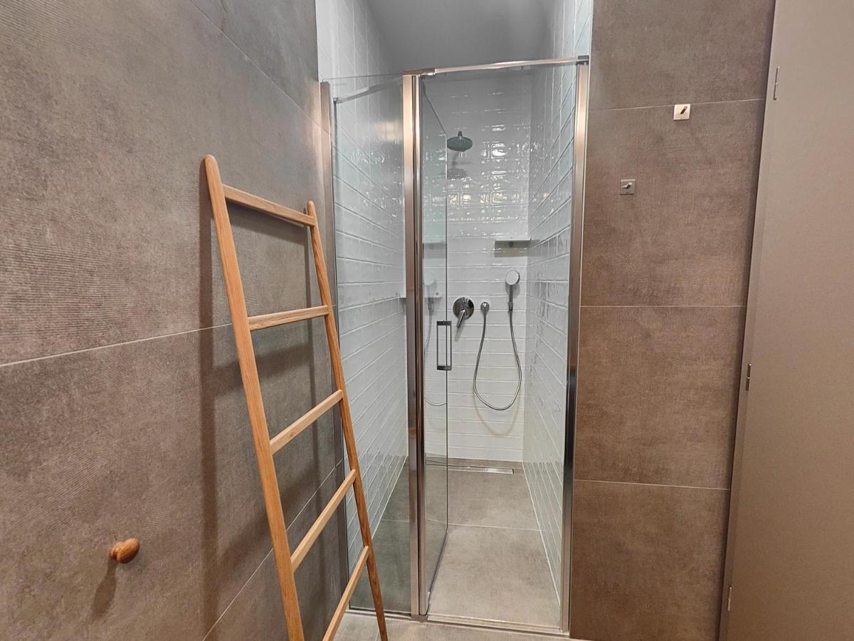 And Old Center Apartment *