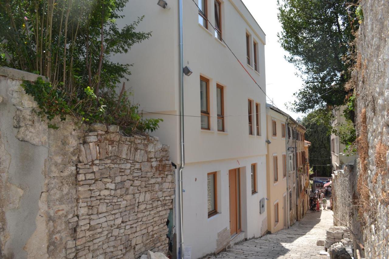 And Old Center Apartment *