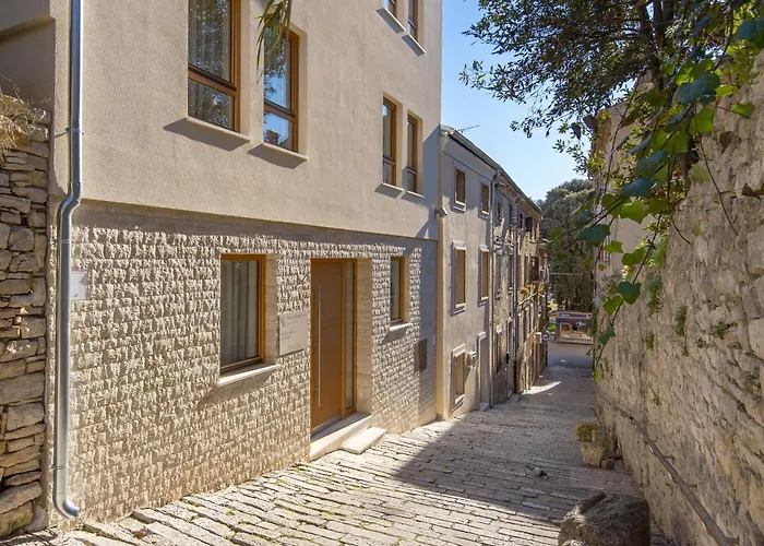 Pula Residence Rooms And Apartments Old City Center